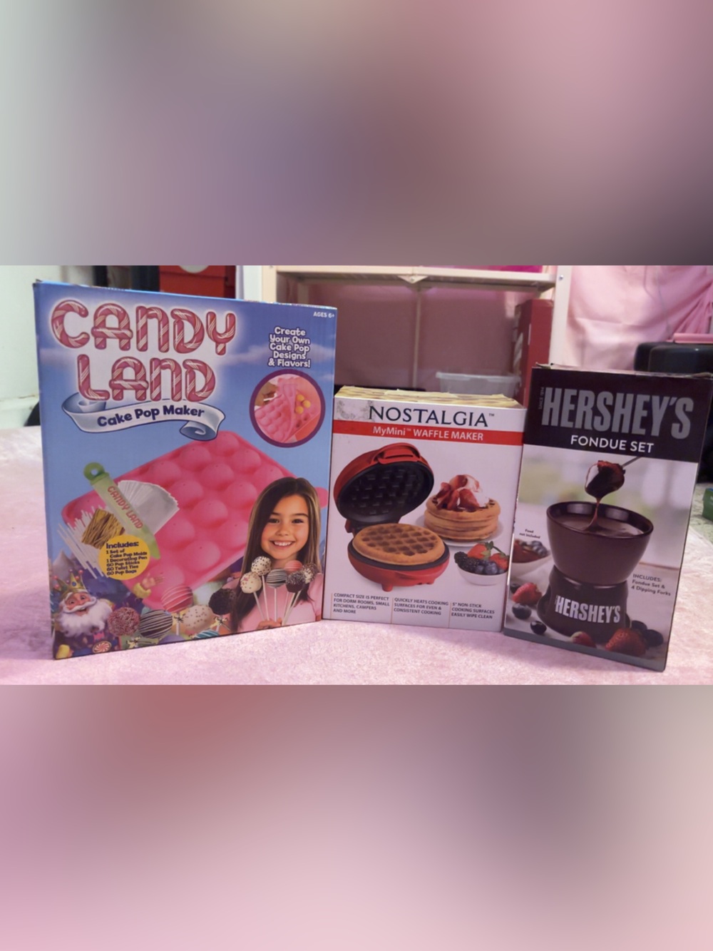 BRAND NEW! 3PACK BAKING & TREAT BUNDLE🧁 waffles, cake pops, and MORE! Brand new!